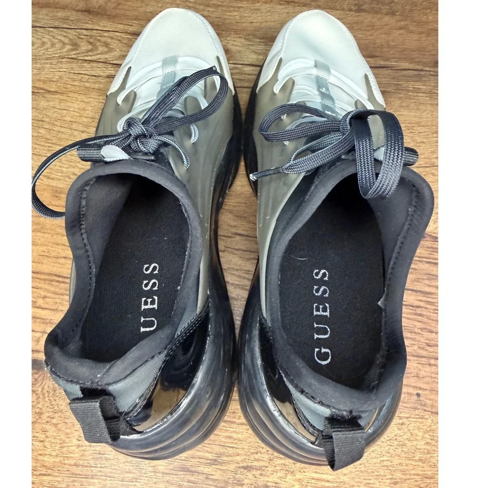 Guess‎ GWCOLORS Chunky Sneakers Womens 7.5 Athleisure Streetwear Minimalist